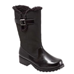 NWT Trotters Black Faux Fur Winter Boots